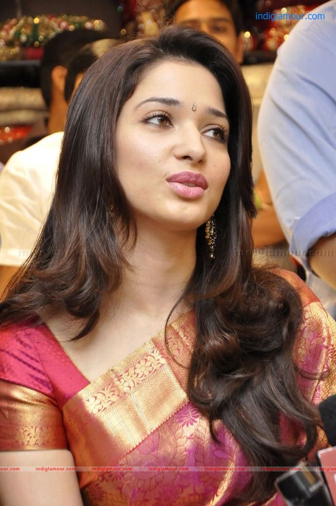 Tamanna Actress hd photo