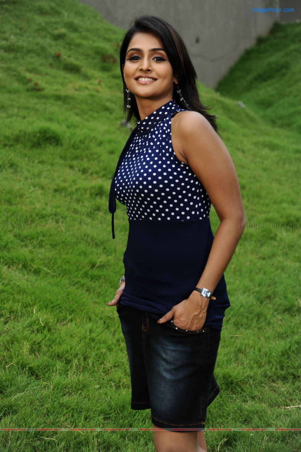 Remya Nambeesan Actress hd photo