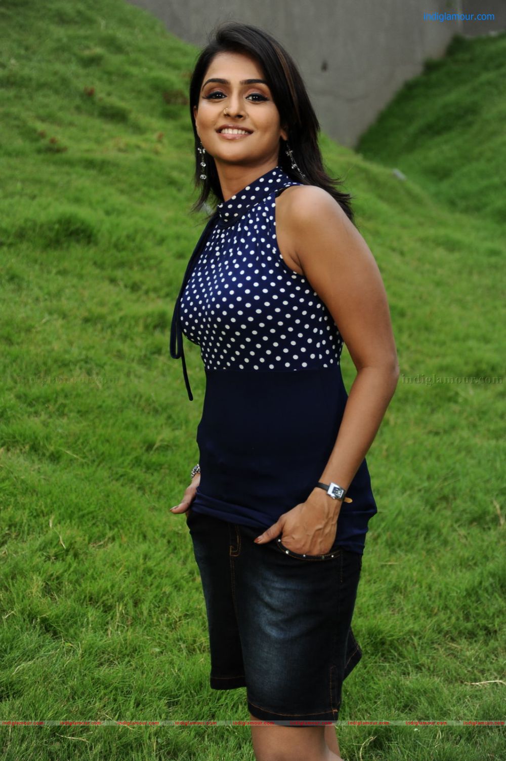 Remya Nambeesan Actress hd photo