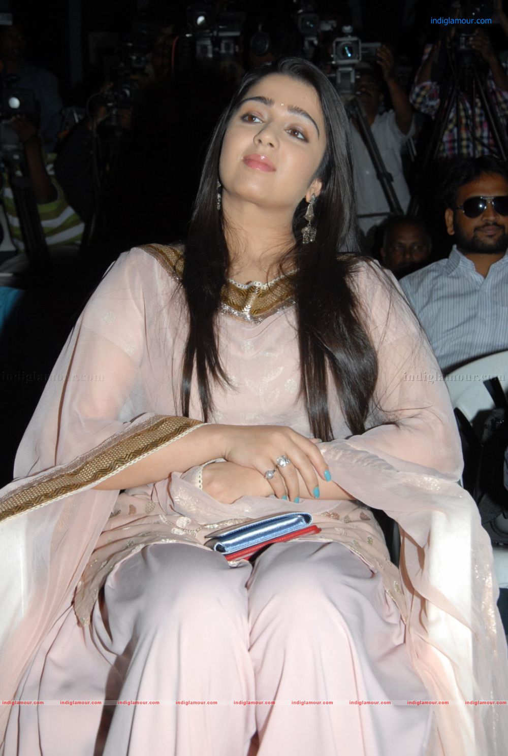 Charmi Actress hd photo