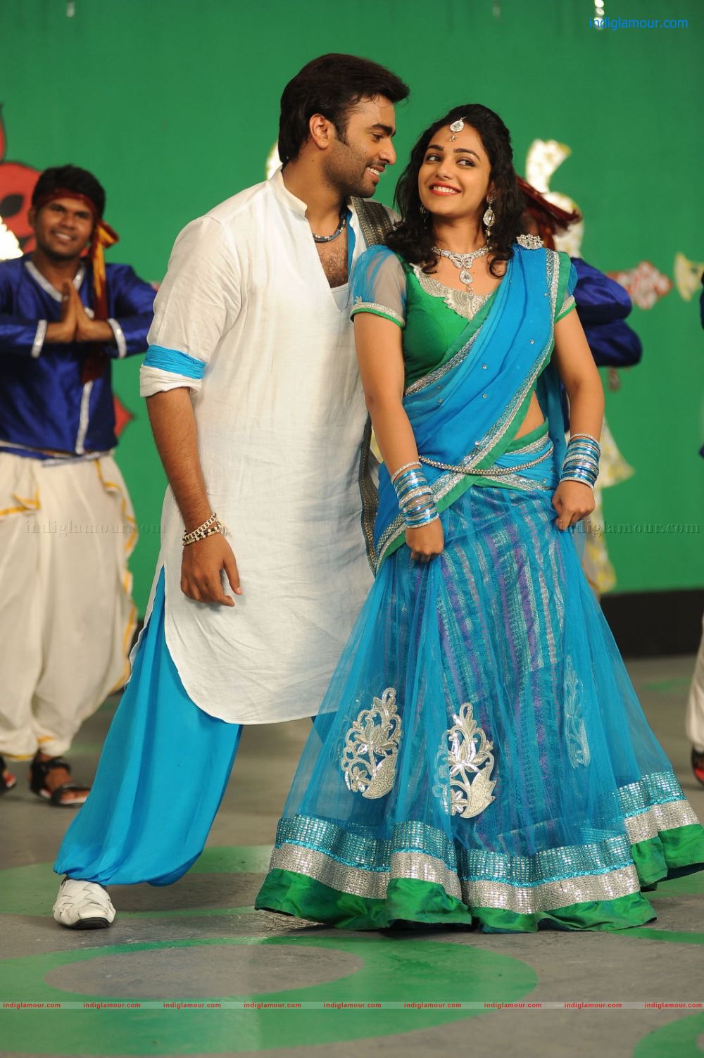 Nithya Menon Actress hd photo