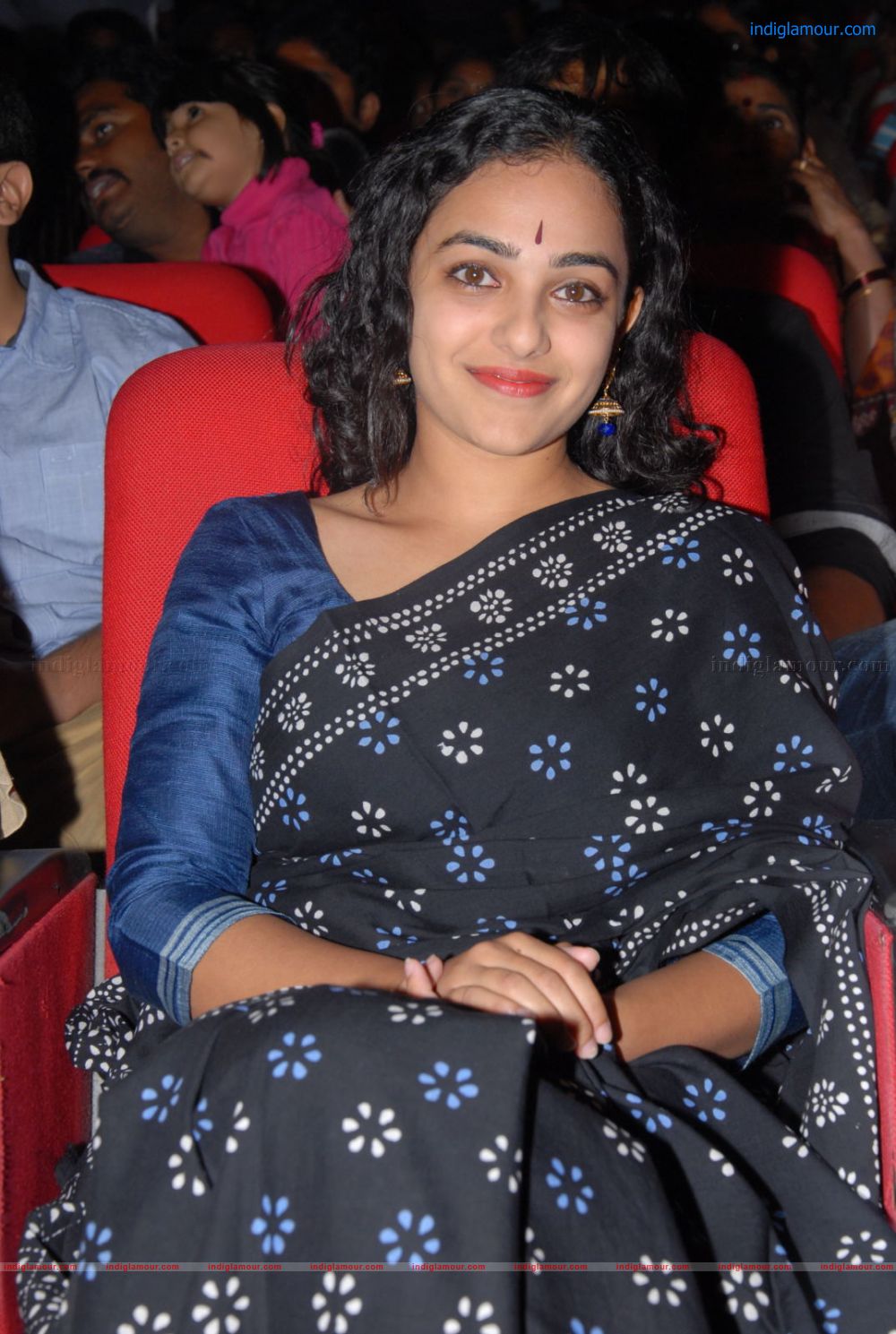 Nithya Menon Actress hd photo