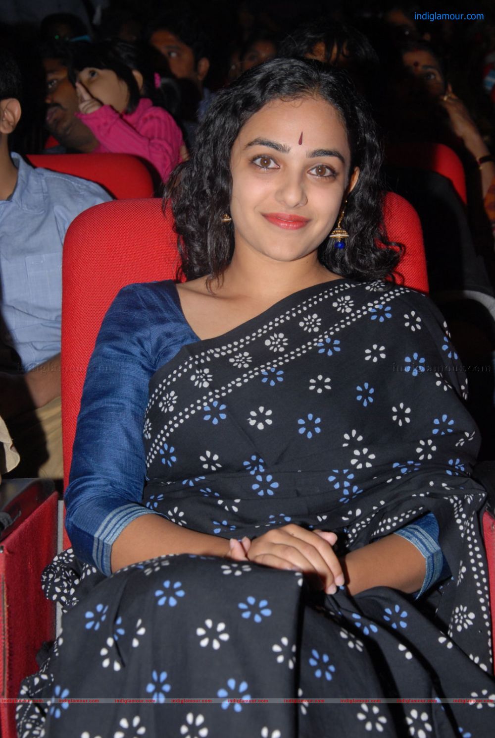 Nithya Menon Actress hd photo