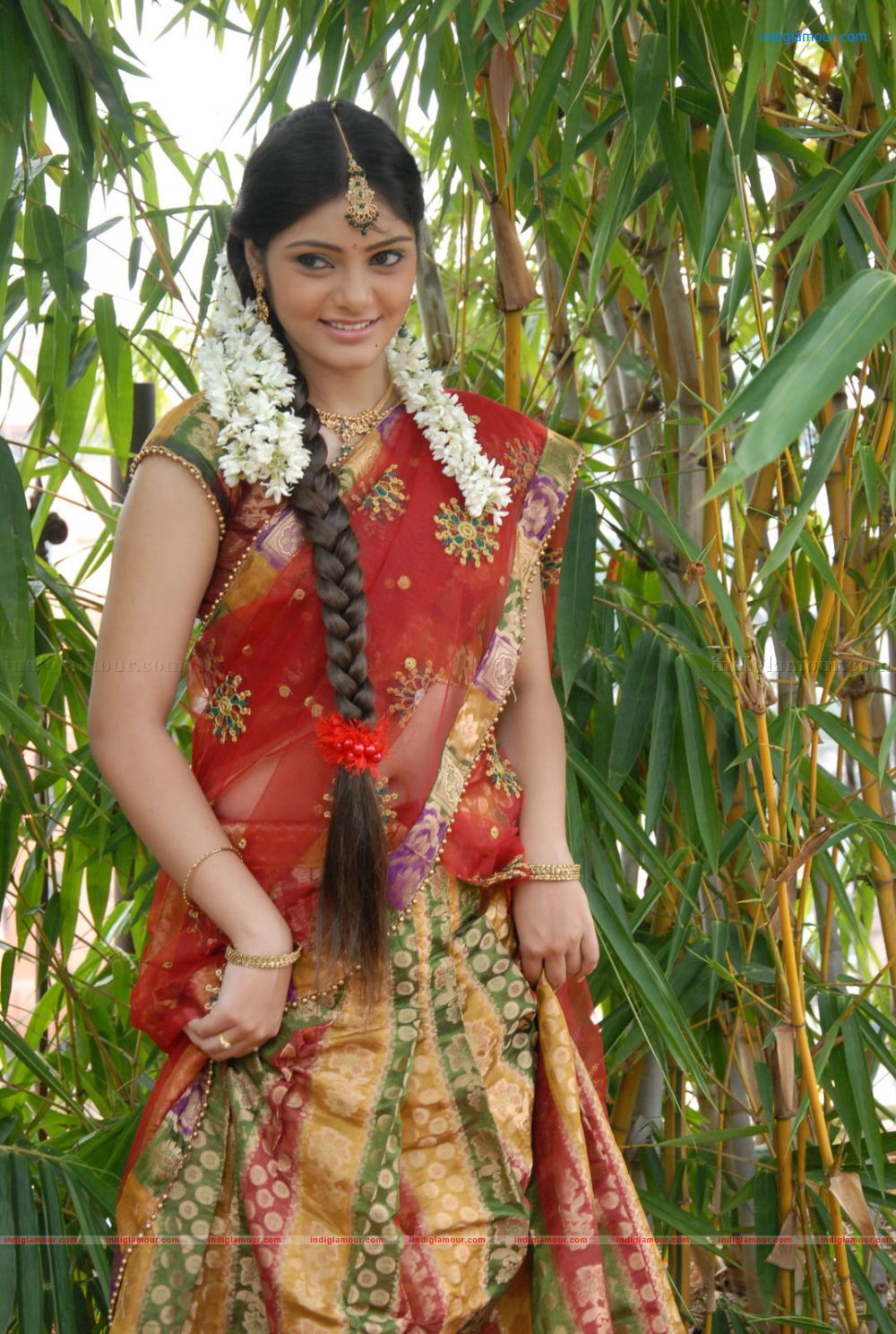 Aiswarya Actress hd photo