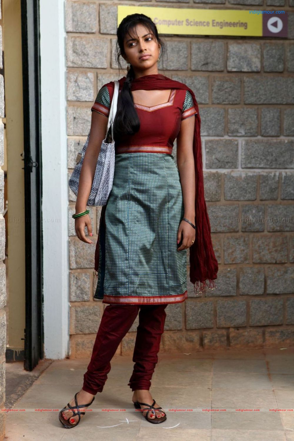 Amala Paul Actress hd photo