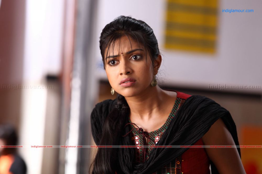 Amala Paul Actress hd photo