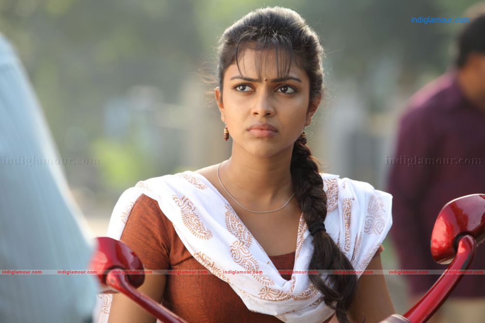 Amala Paul Actress hd photo