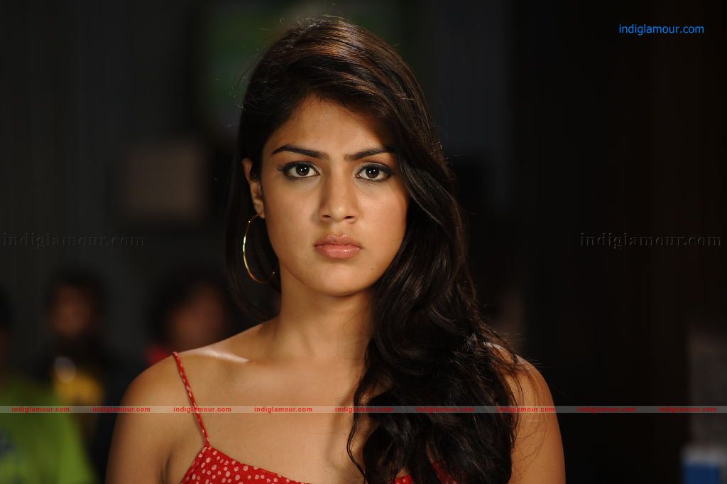 Rhea Chakraborty Actress hd photo