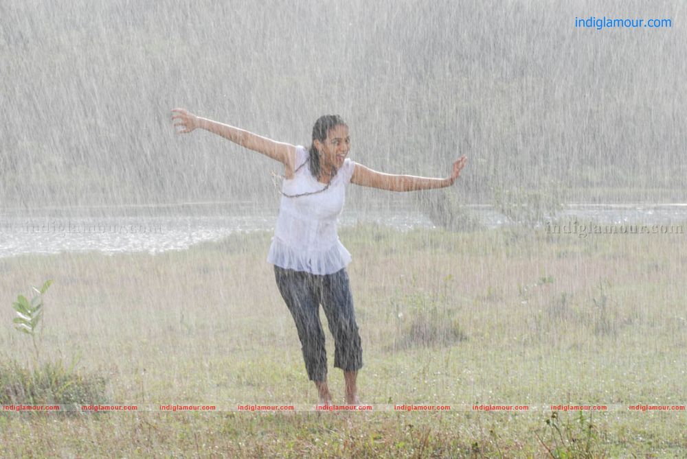 Nithya Menon Actress hd photo