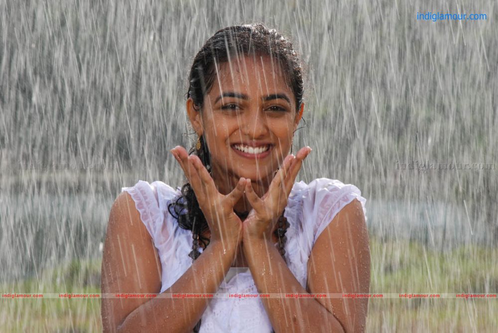 Nithya Menon Actress hd photo