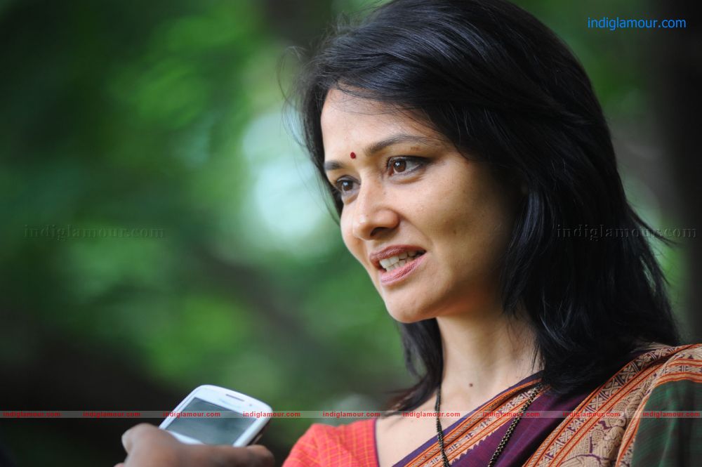 Amala Actress hd photo