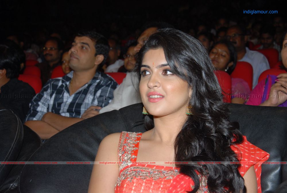 Deeksha Seth Actress hd photo