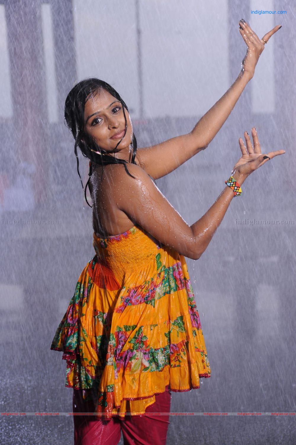 Remya Nambeesan Actress hd photo