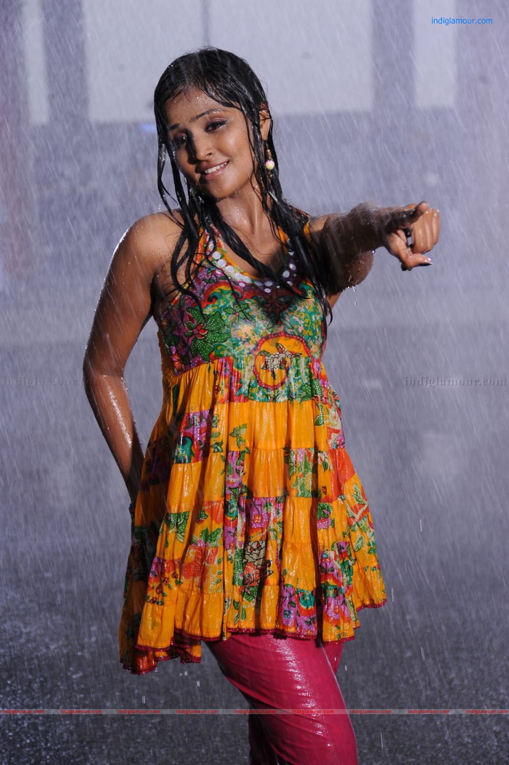 Remya Nambeesan Actress hd photo