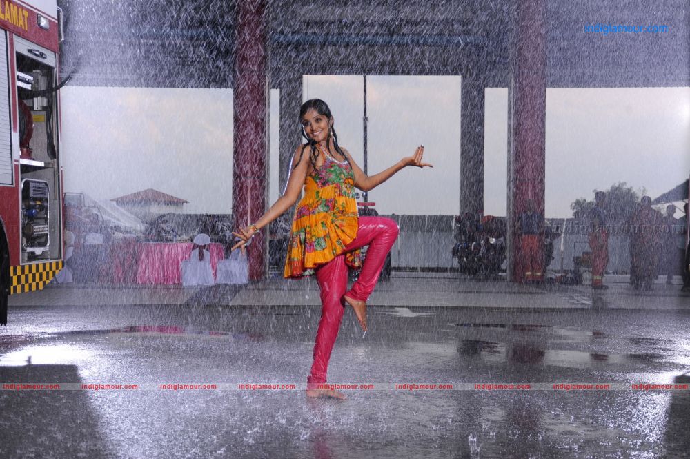 Remya Nambeesan Actress hd photo