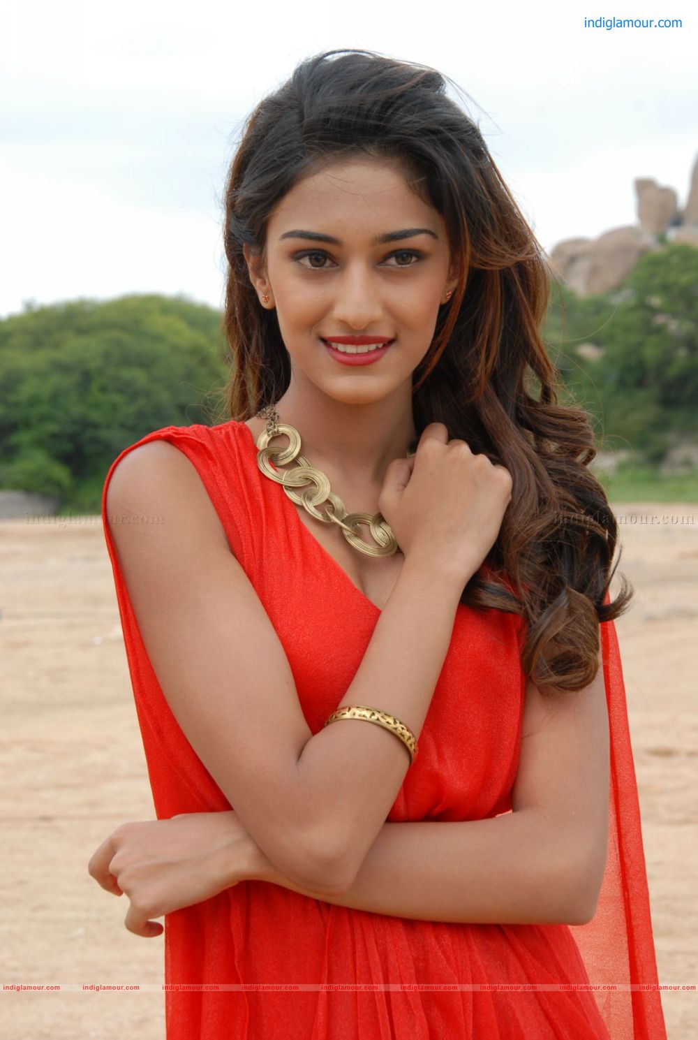 Erika Fernandez Actress hd photo