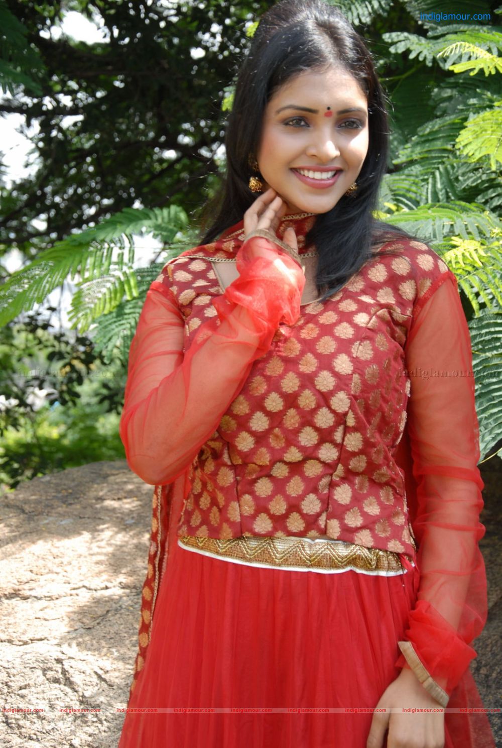 Sanchita Padukone Actress hd photo