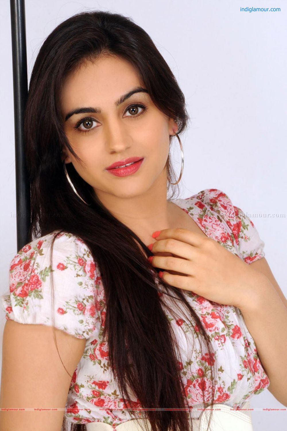 Aksha Actress hd photo