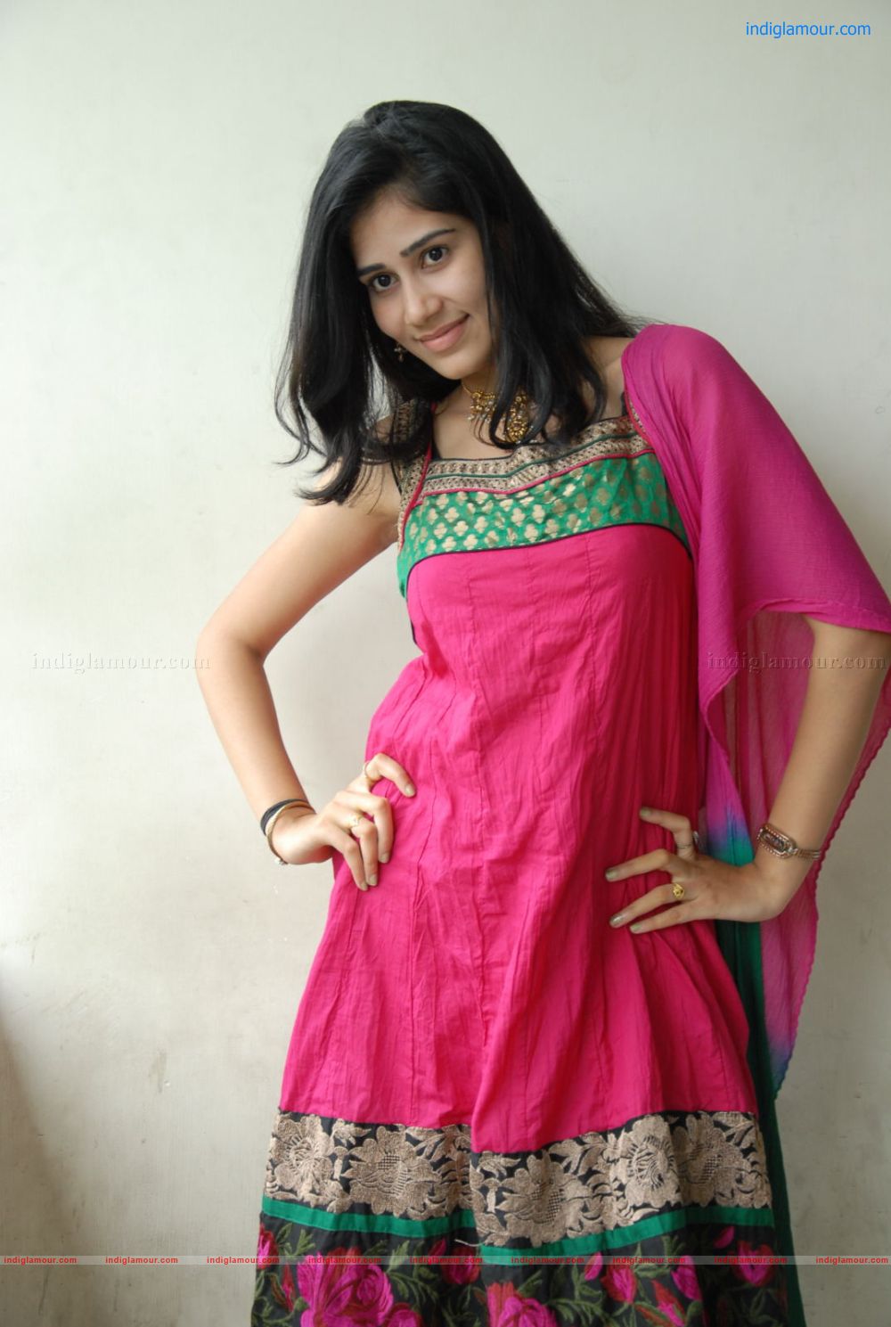 Tamakshi Actress hd photo