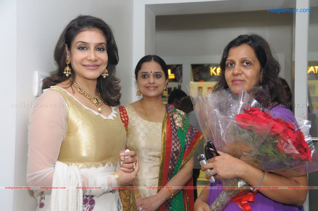 Lisi Actress hd photo