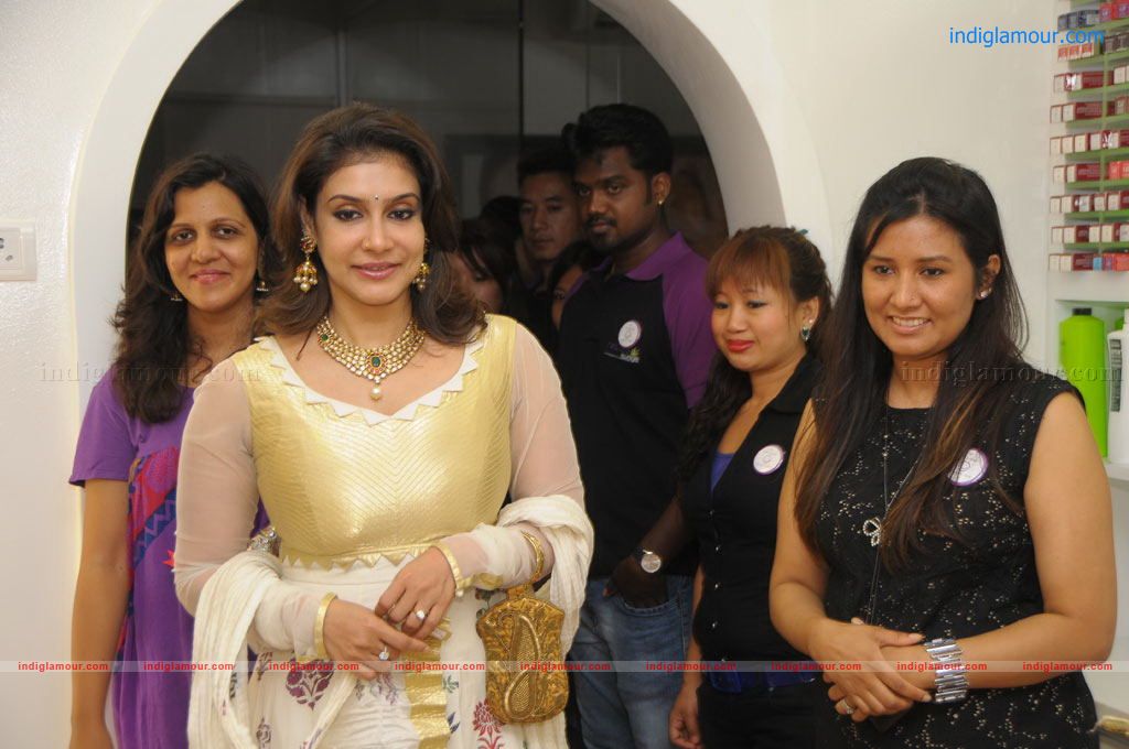 Lisi Actress hd photo