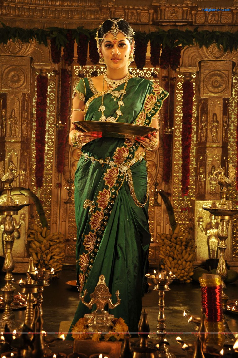 Tapsee Actress hd photo