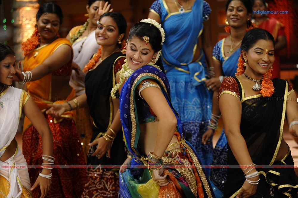 Tapsee Actress hd photo