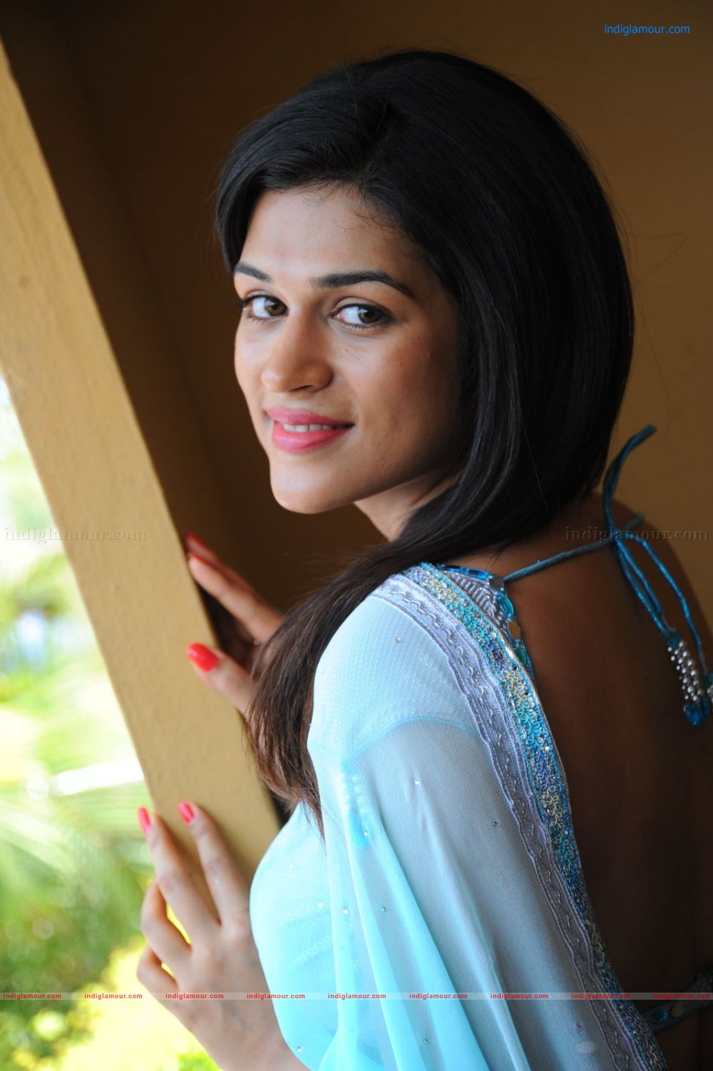 Shraddha Das Actress hd photo