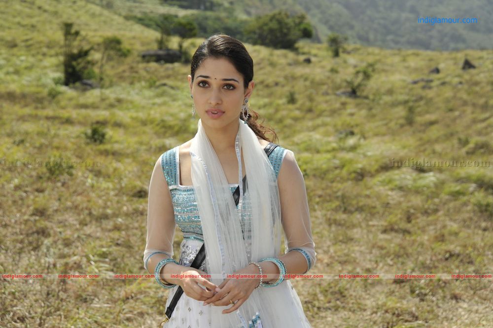 Tamanna Actress hd photo
