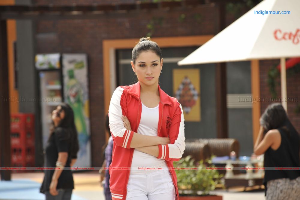 Tamanna Actress hd photo
