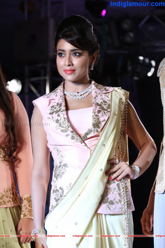 Shriya Saran Actress hd photo