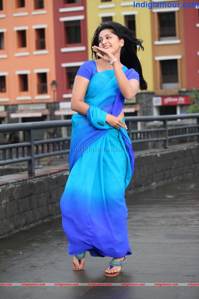 Anushka Actress hd photo