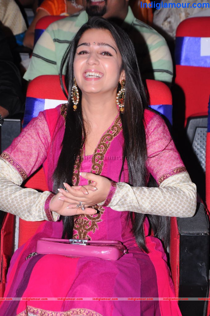 Charmi Actress hd photo