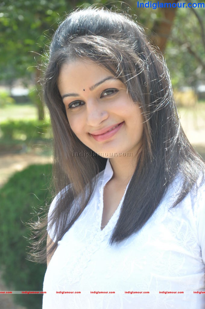 Rupal Actress hd photo