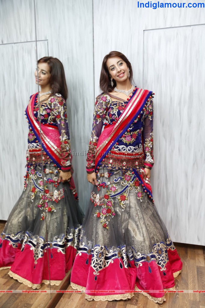 Sanjana Actress hd photo