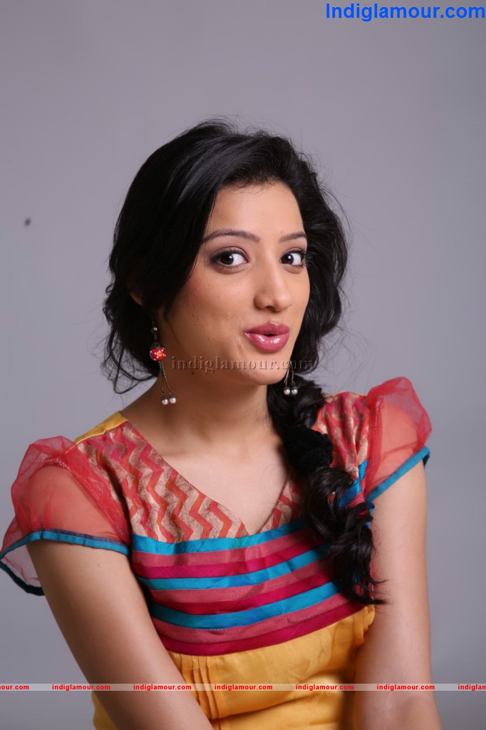 Richa Panai Actress hd photo