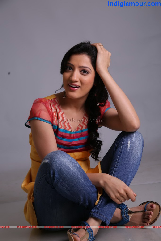 Richa Panai Actress hd photo