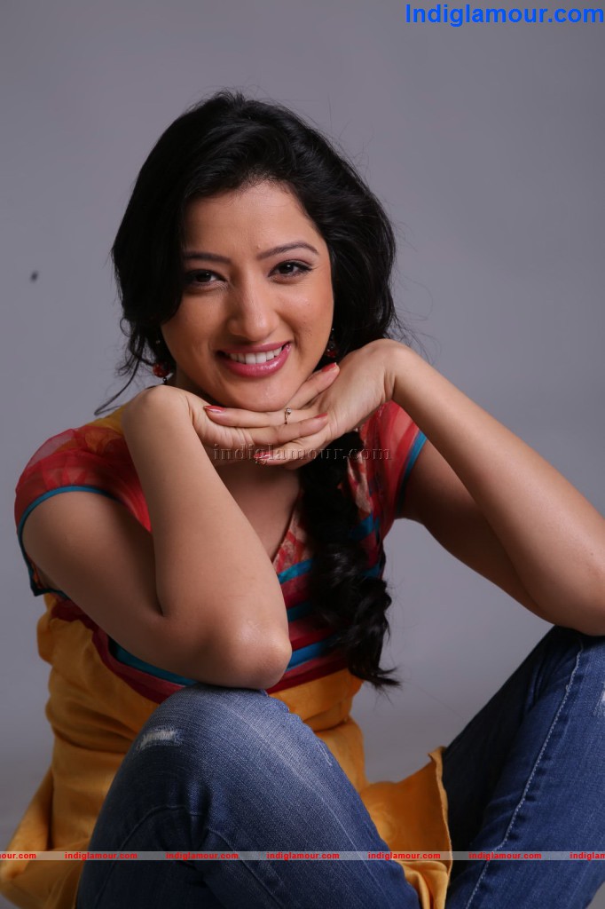 Richa Panai Actress hd photo
