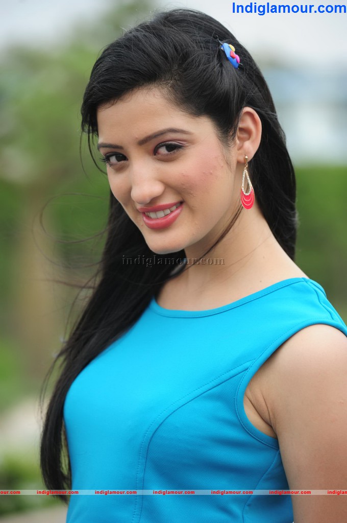 Richa Panai Actress hd photo