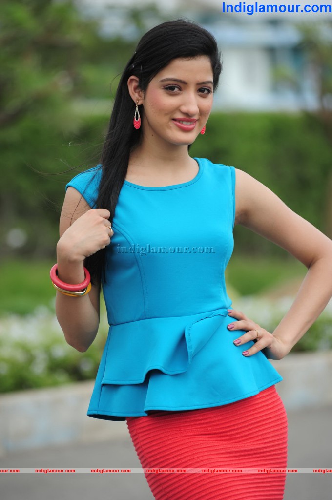 Richa Panai Actress hd photo