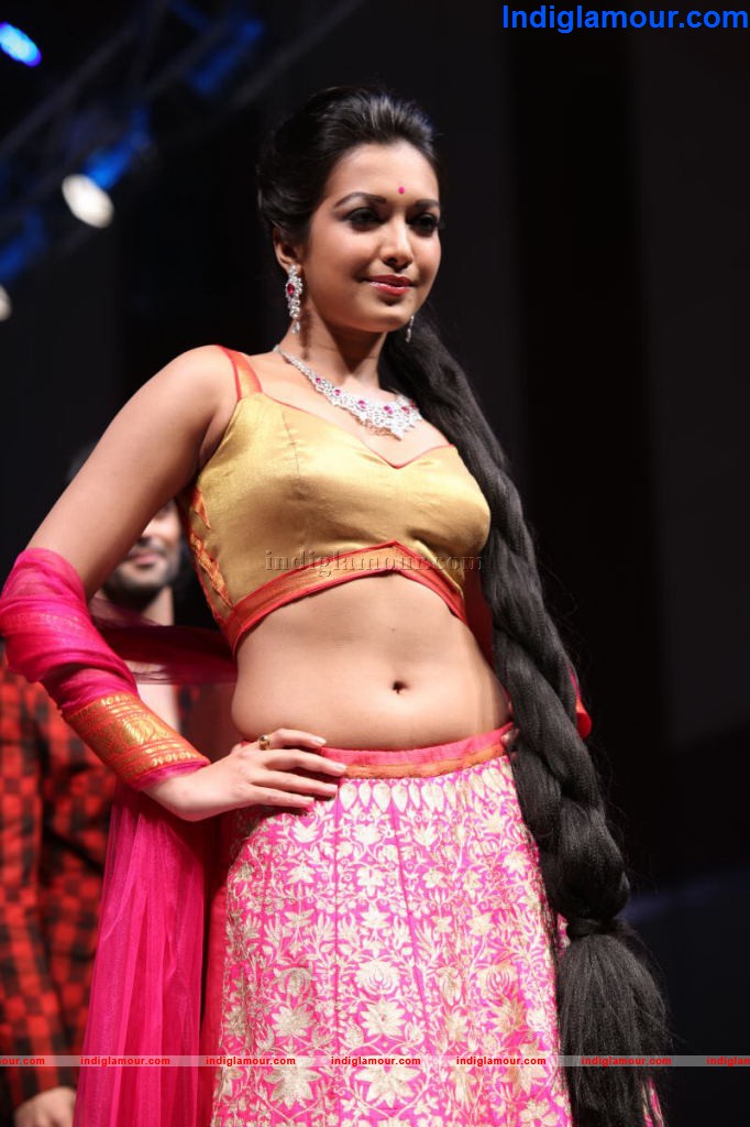 Katherine Theresa Actress hd photo