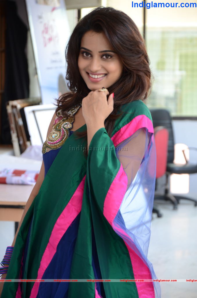 Dimple Chopade Actress hd photo