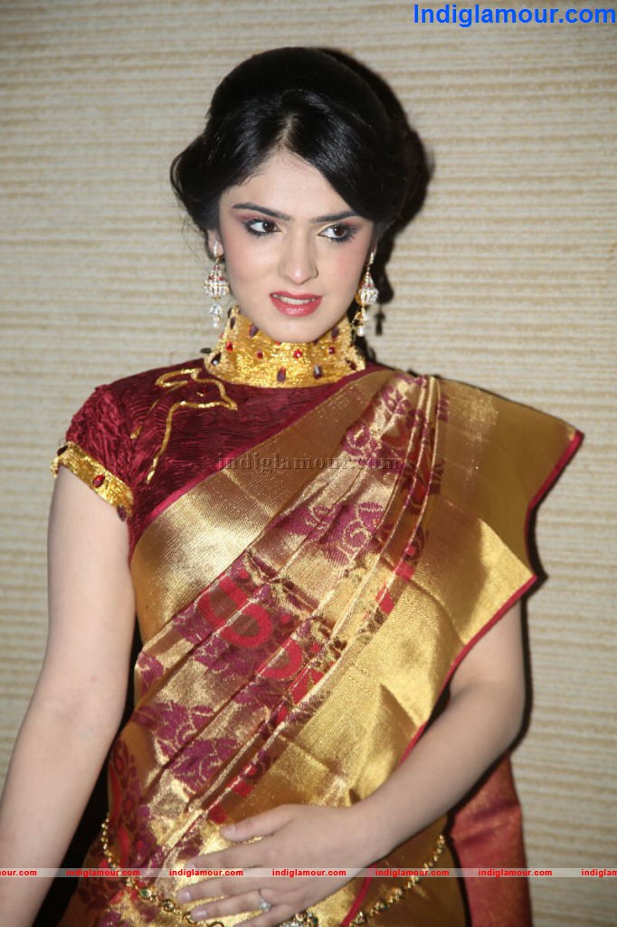 Shefali Sharma Actress hd photo