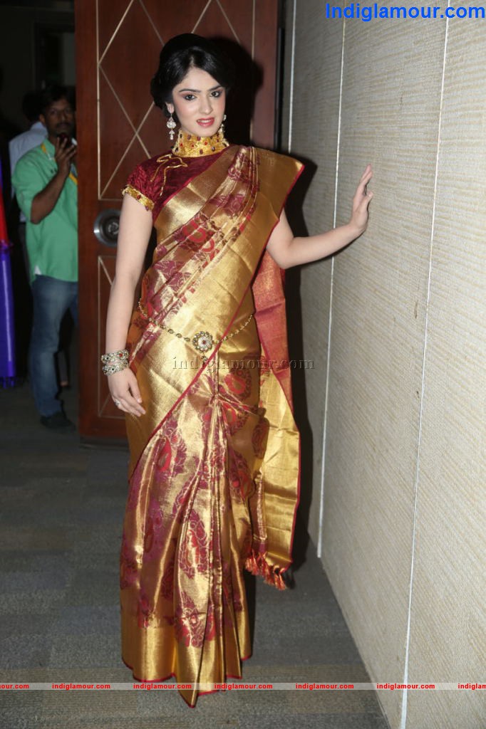 Shefali Sharma Actress hd photo