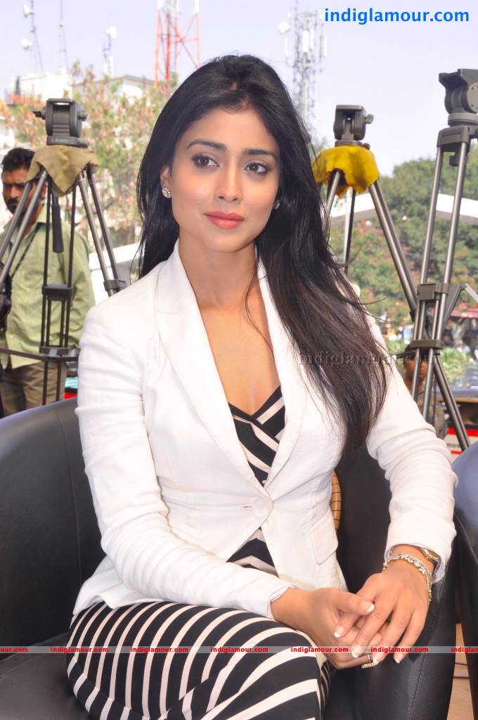 Shriya Saran Actress hd photo