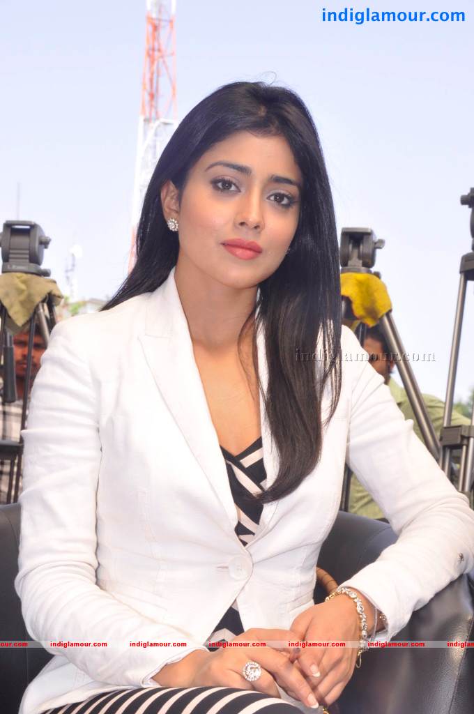 Shriya Saran Actress hd photo