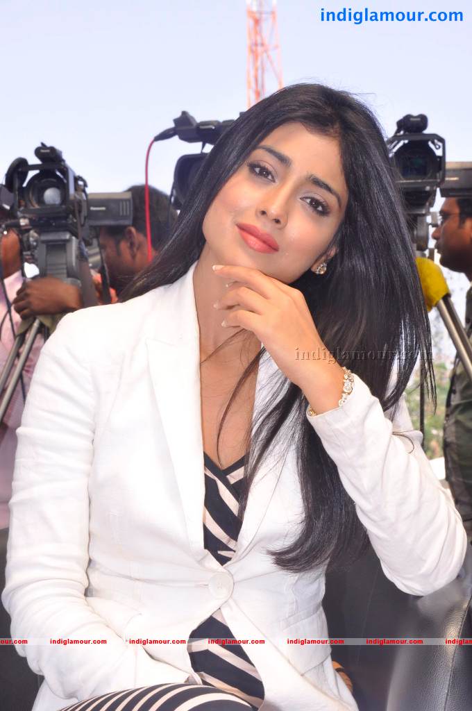 Shriya Saran Actress hd photo