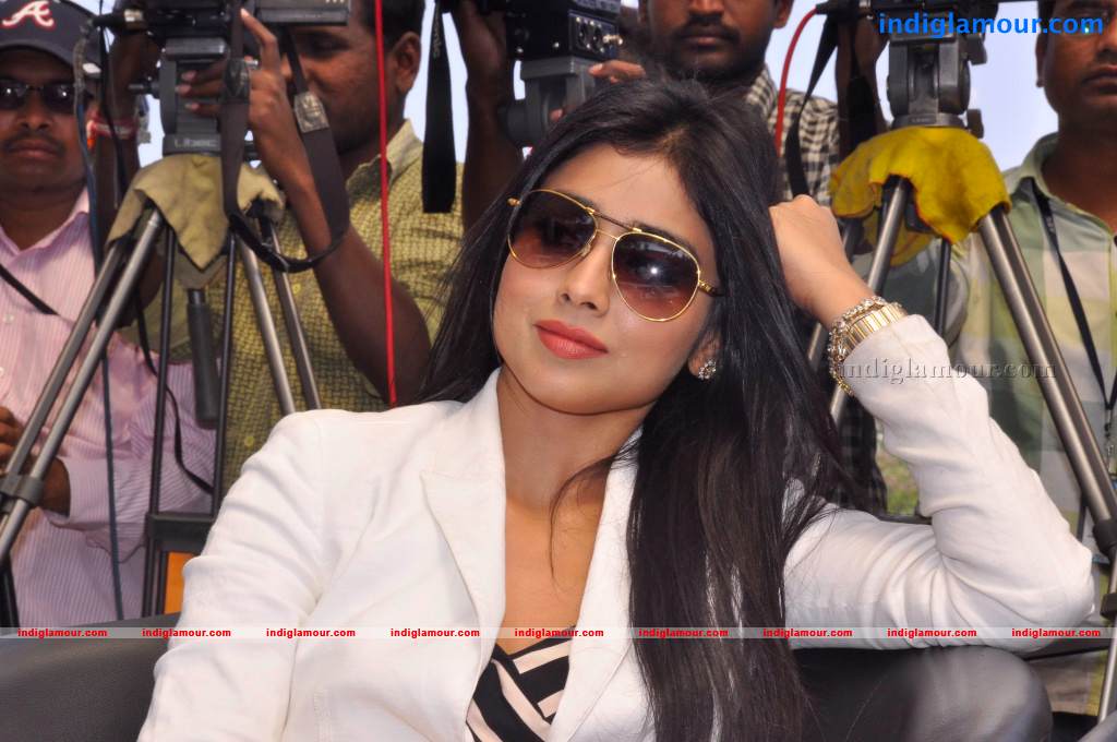 Shriya Saran Actress hd photo