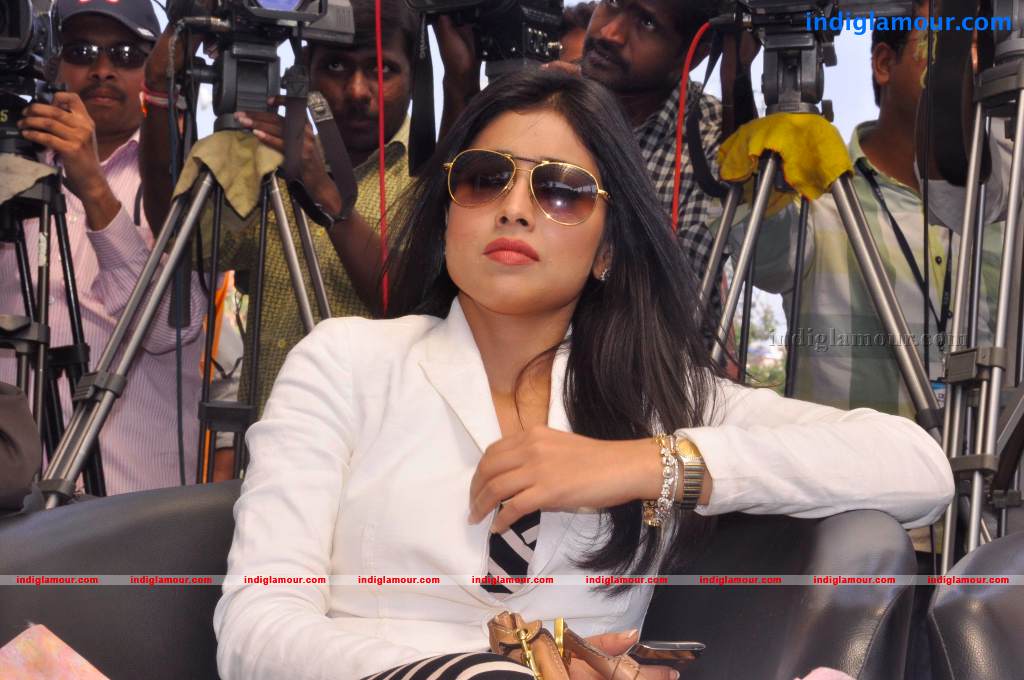 Shriya Saran Actress hd photo