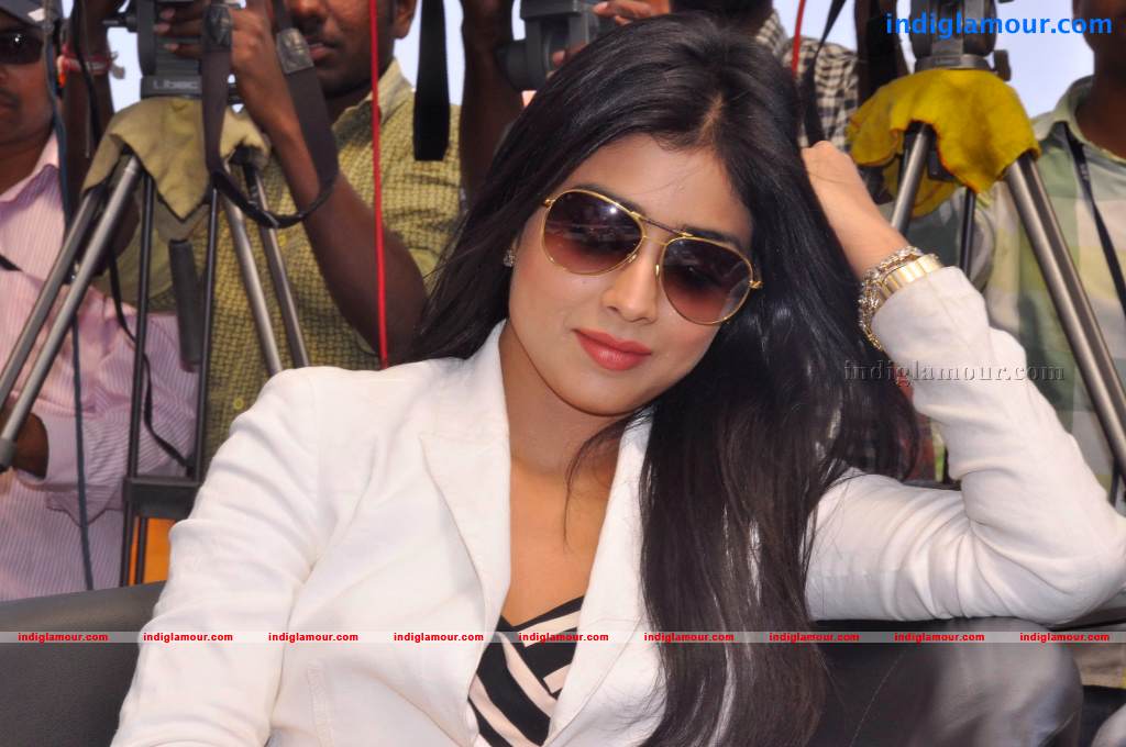 Shriya Saran Actress hd photo